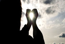 中国队在世界杯中遭遇重大挫折，背水一战难